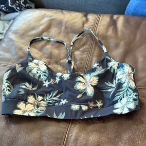 Vuori Women’s Floral Sports Bra